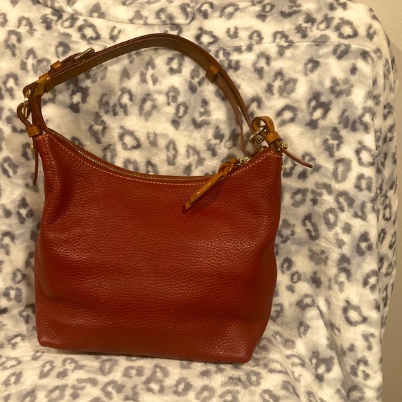 Dooney and Bourke Dillen Large Pocket Sac - Picture 3 of 7